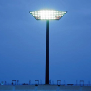 LED投光器取付照明鉄塔の画像