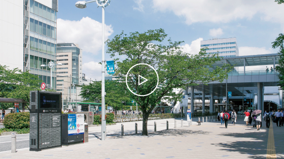 smart street® 配電地上機器を活用したデジタルサイネージ～港区田町駅前実証実験