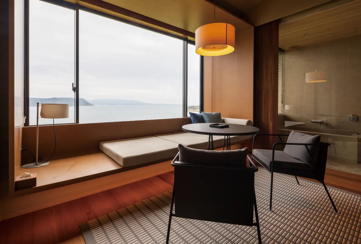 アーキデザインの商品が採用された「Kikka Hirado」の2階スイートルーム