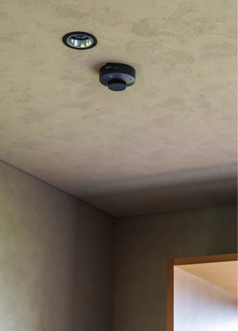 アーキデザインの商品が採用された「Kikka Hirado」のダウンライト