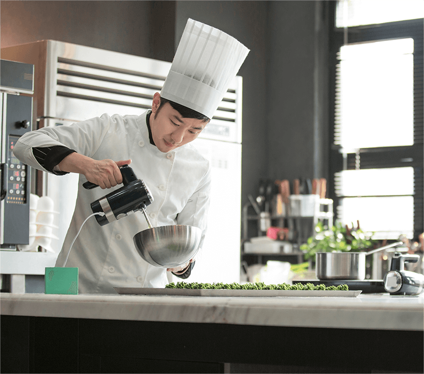 写真:飲食店の厨房01