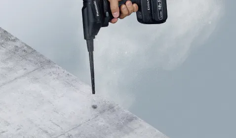 アンカー下穴の粉じん除去に