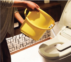 トイレを流すイメージ