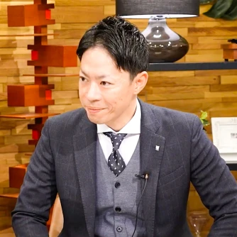 正井　友樹