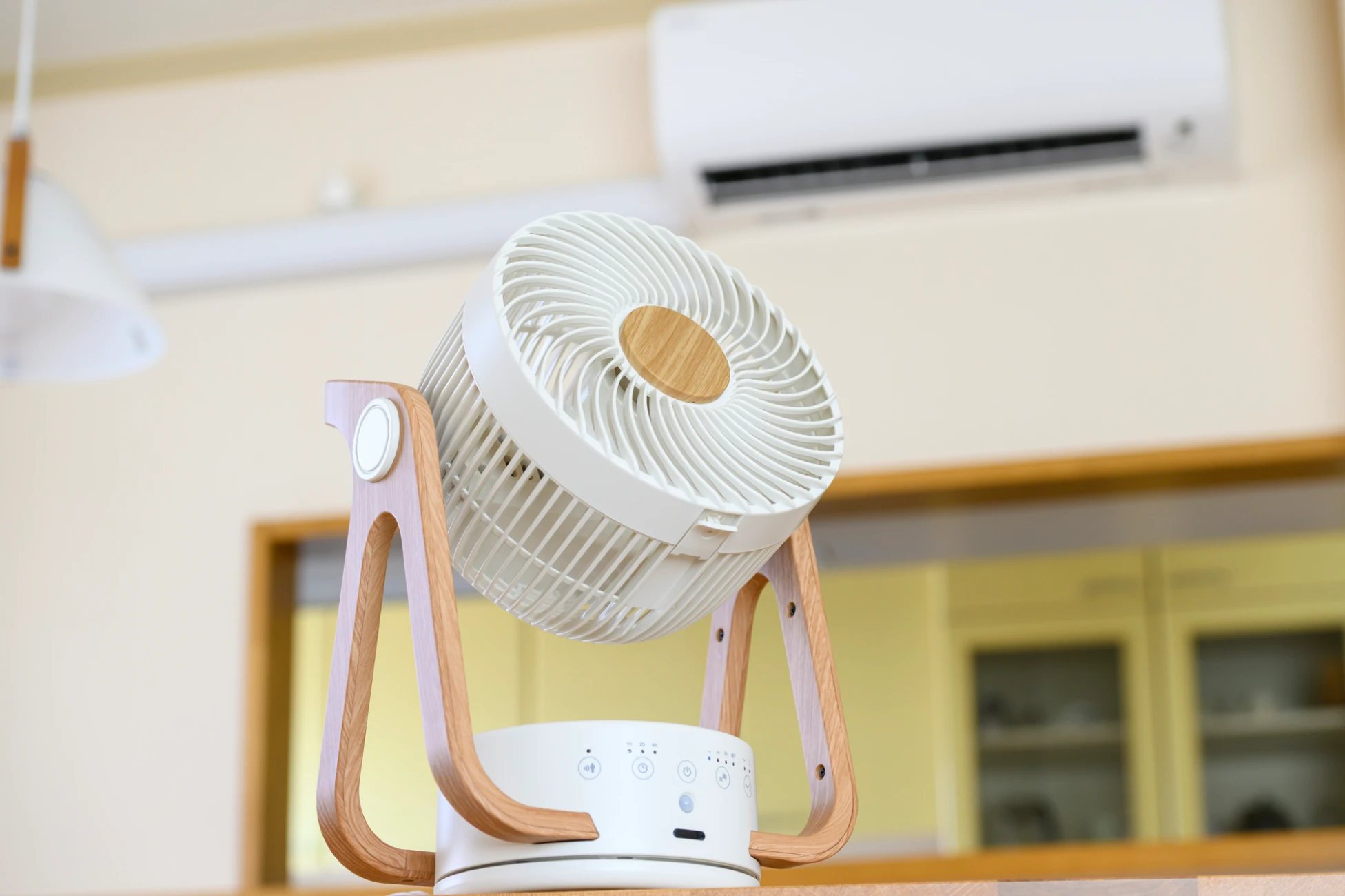 エアコンと扇風機の電気代を徹底比較