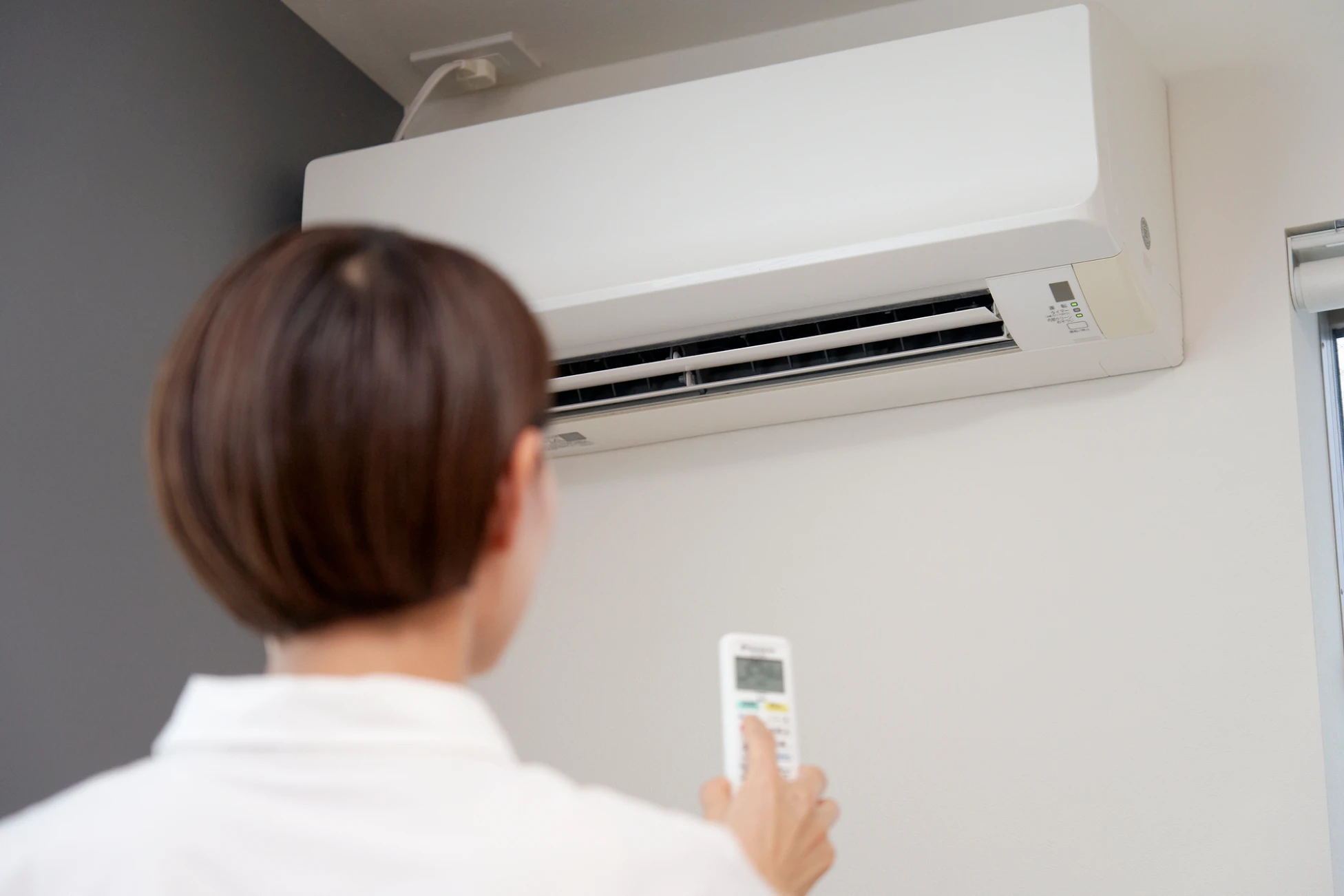 なぜ「つけっぱなし」が節電になるの？エアコンの仕組み