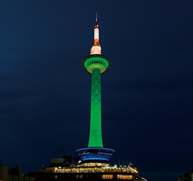 京都タワー | ライトアップ演出用照明器具（LEDカラー演出照明）｜納入事例 | 