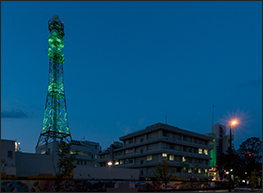 東北電力福島電力センター 無線鉄塔 | ライトアップ演出用照明器具（LEDカラー演出照明）｜納入事例 | 