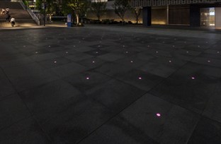グランモール公園再整備 | ライトアップ演出用照明器具（LEDカラー演出照明）｜納入事例 | 