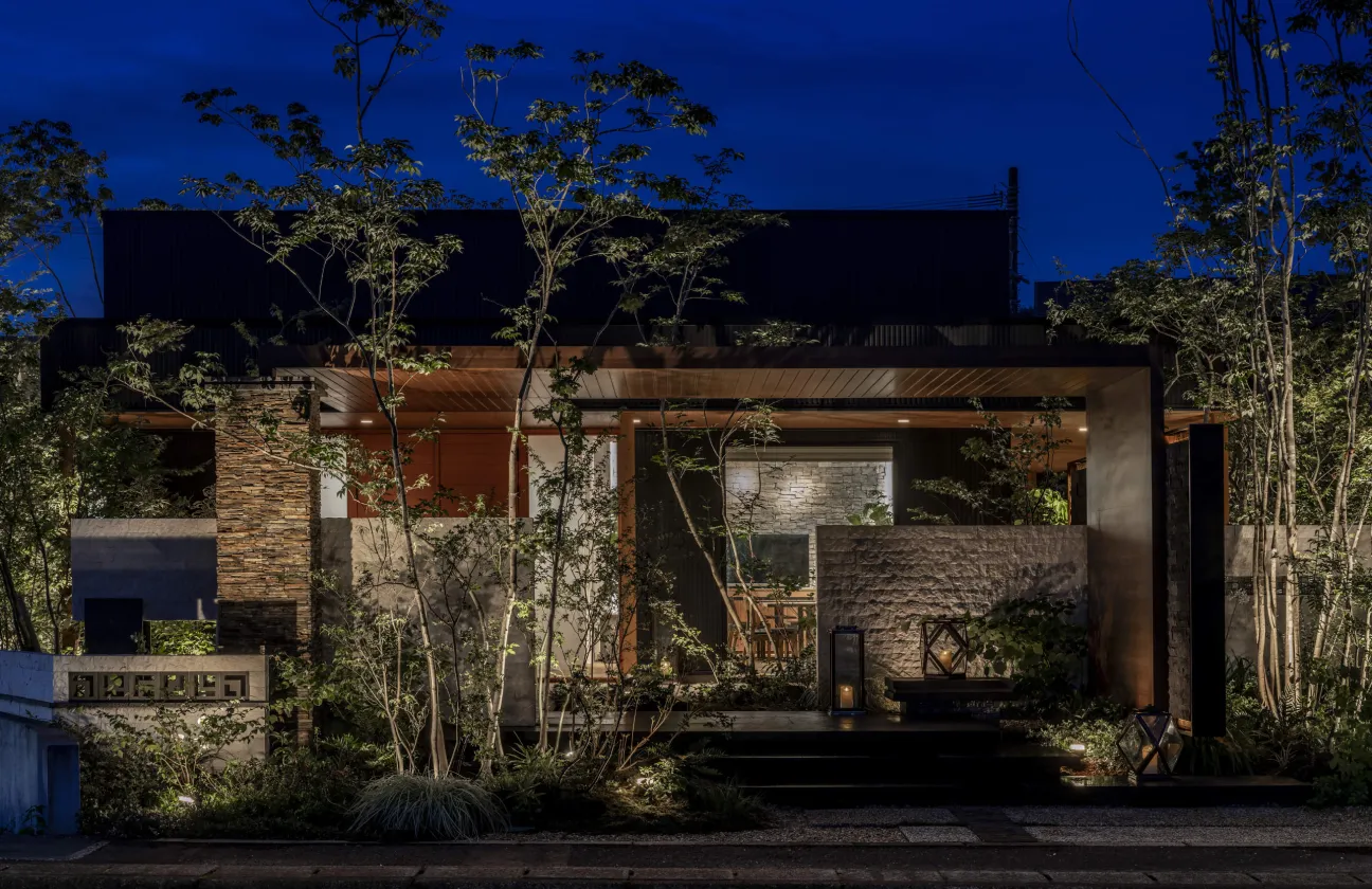 THE EDGE OF ART 南九施設株式会社