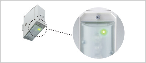 充電モニターの緑色のランプが点灯している箇所の詳細画像