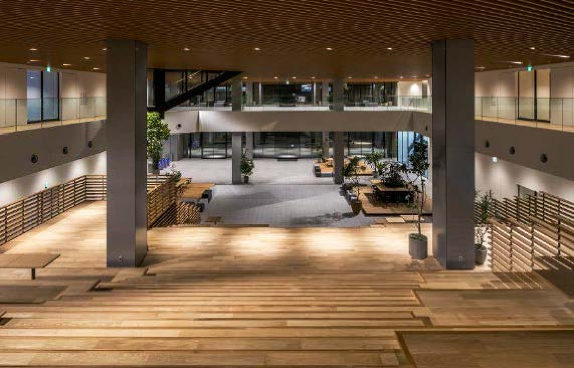 エントランス　踊り場の画像