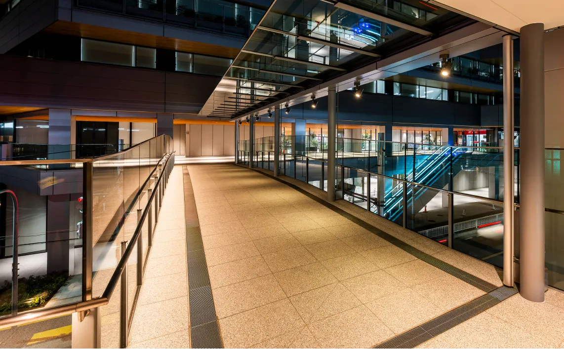 ペディストリアンデッキの画像