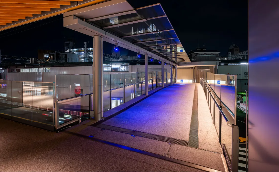 ペディストリアンデッキの画像