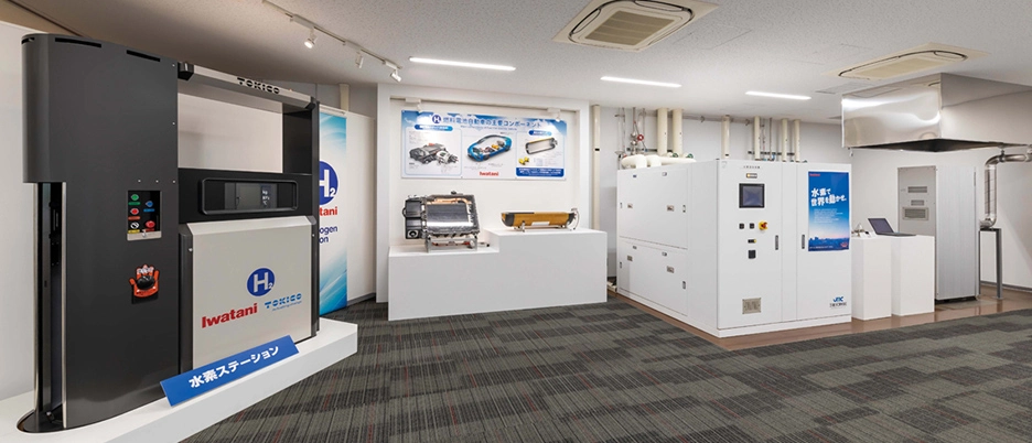 岩谷水素技術研究所内、パナソニック純水素型燃料電池が展示された展示室の全景