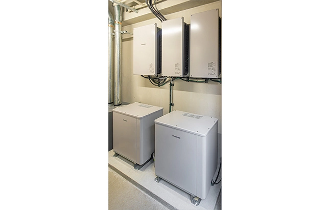 産業用パワーステーション、産業用蓄電池用コンバータ、産業用リチウムイオン蓄電池ユニットの商品画像