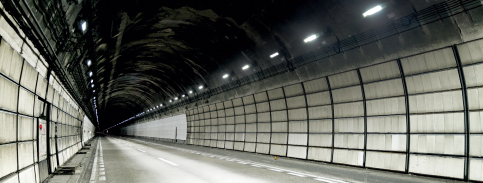 仙台西道路青葉山トンネル（下り線）