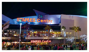 L.A.ライブ：ロサンゼルスのダウンタウンにある屋内競技場、ライブハウス、映画館、ホテル、レストランなどにより構成された大型エンターテインメント施設。