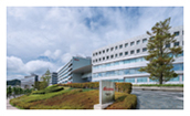 横須賀リサーチパーク：NTTドコモ・R＆Dセンタが拠点を構えるモバイル通信関連の国際的な研究拠点。