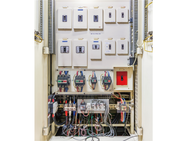 多回路エネルギーモニタで回路を計測