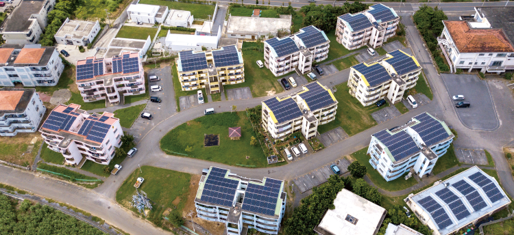 発電した電気を住宅に販売する下地上地市営住宅10棟