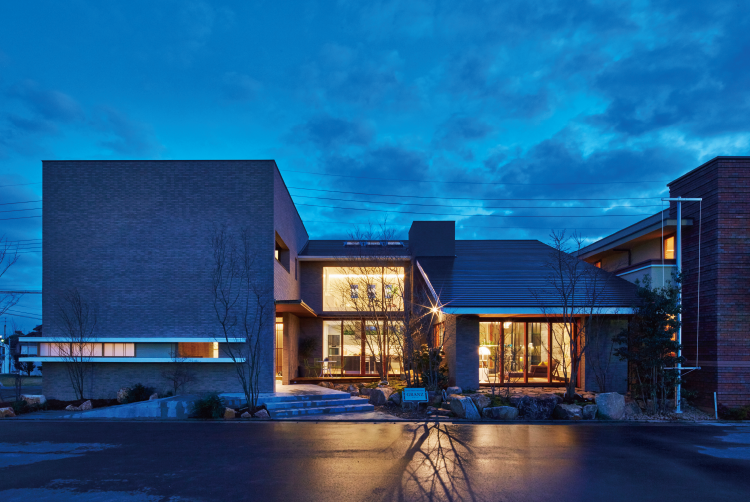 RSKハウジングプラザ グランヅ展示場　外観