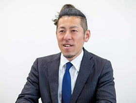 小栗新也様の写真