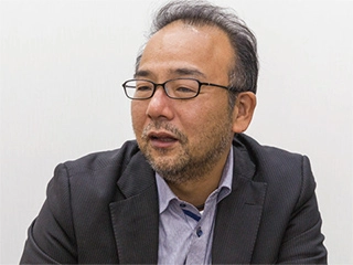 開発担当者写真