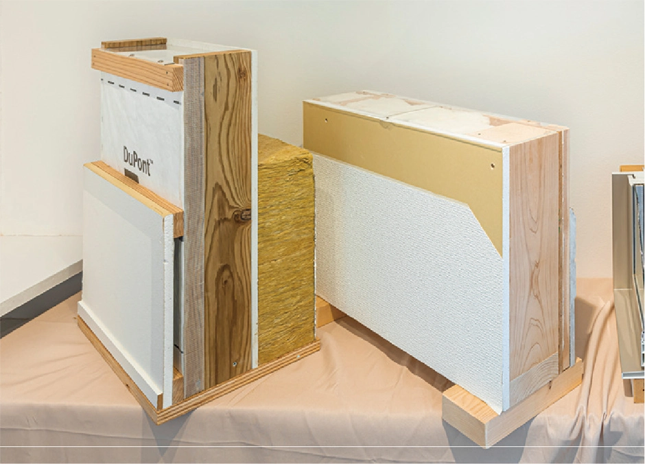 壁の断熱材の写真