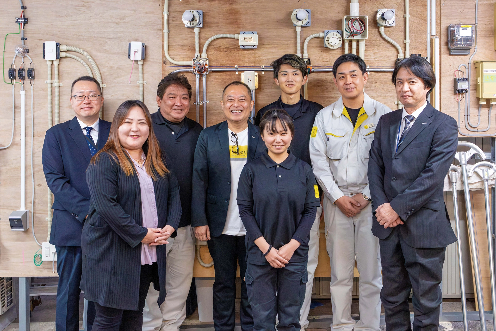 関係者の集合写真