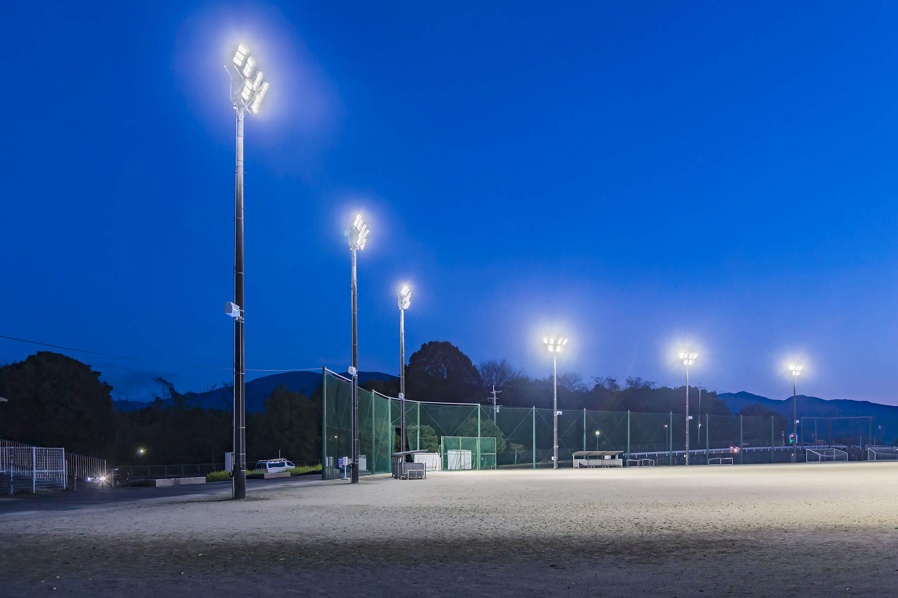 あさぎり町免田総合体育センターグラウンド照明改修計画 納入事例集 電気 建築設備 Panasonic