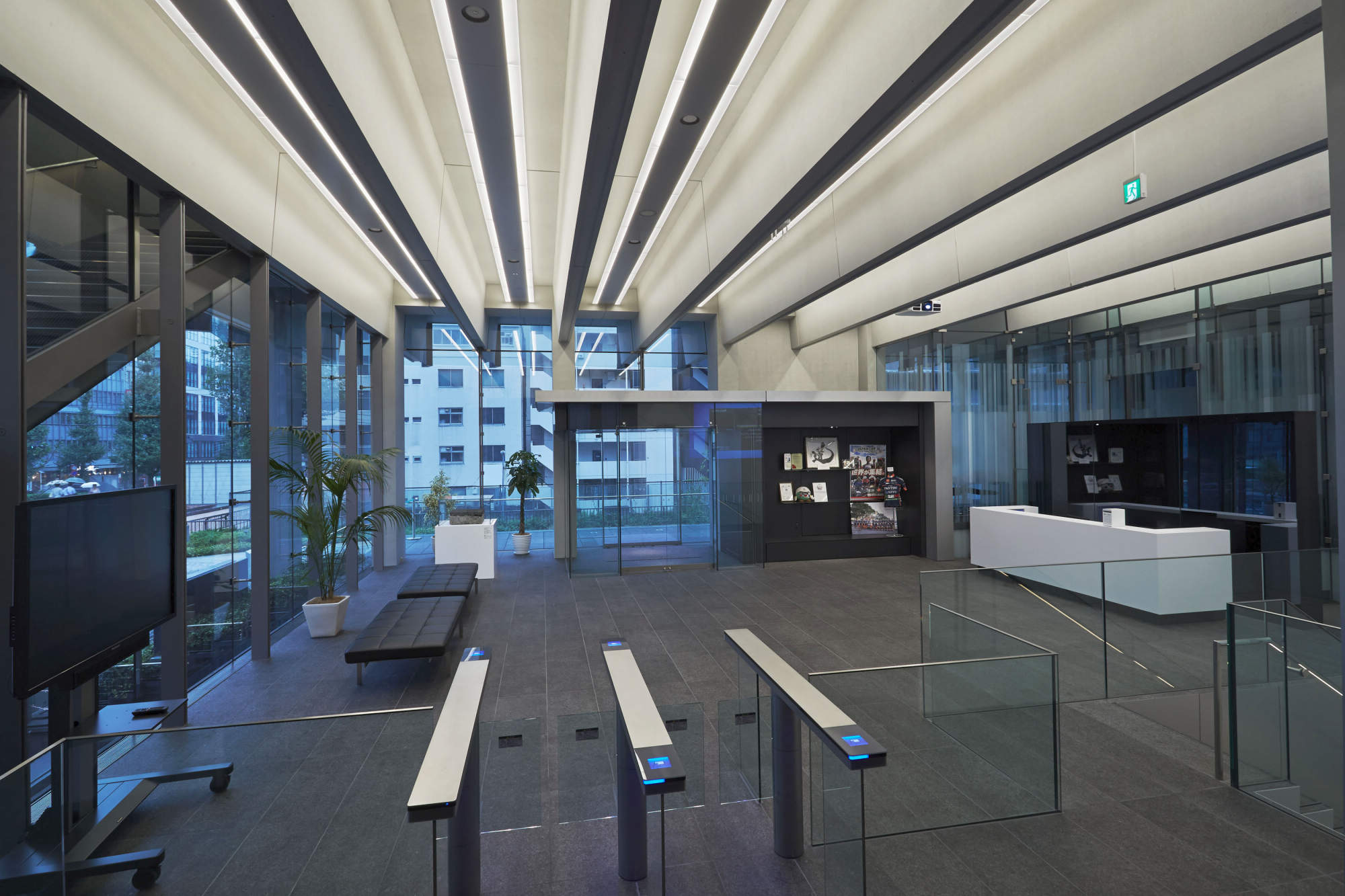 株式会社ｎｉｐｐｏ本社ビル エントランス ロビー Evホール 納入事例集 電気 建築設備 Panasonic