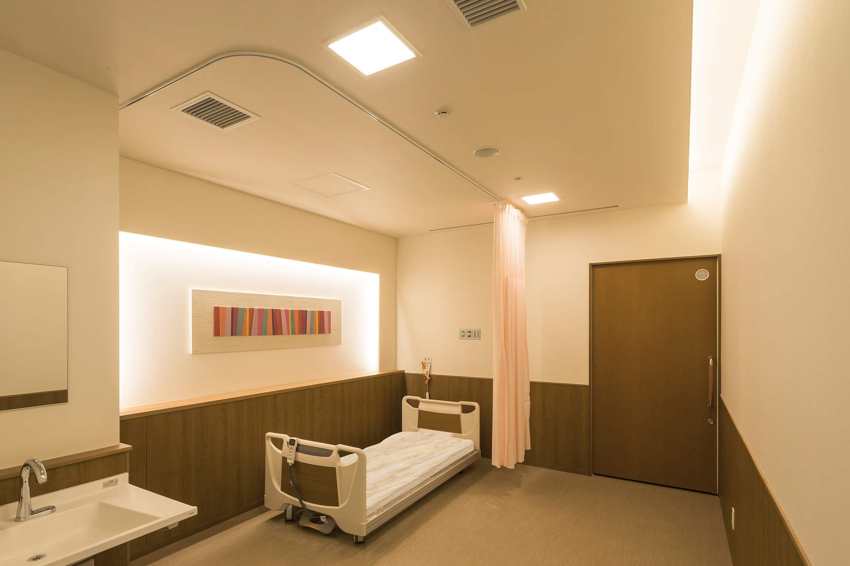 市立恵那病院 病室 納入事例集 電気 建築設備 Panasonic