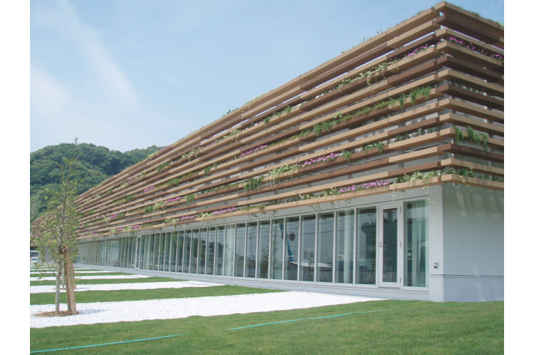 絞り込み条件の変更 画像を見る 詳細を見る ａｎａテレマート株式会社長崎支店 コールセンター 外観 ファサード 物件詳細 部位詳細 外観 ファサード ａｎａテレマート株式会社長崎支店 コールセンター 再生木 緑化ルーバー 空調 換気 浄化